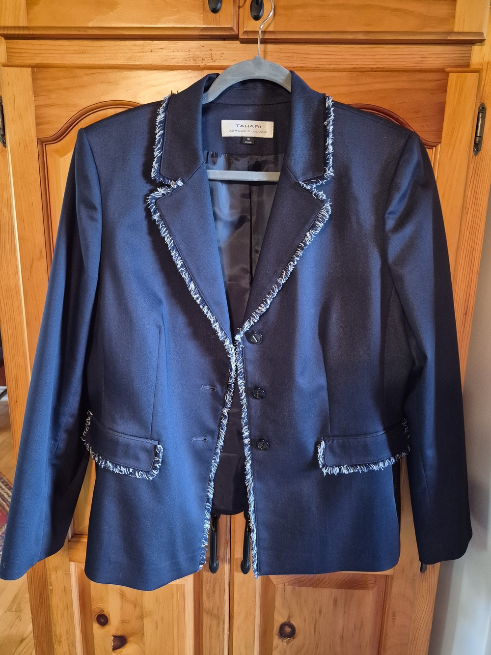 Tahari Navy Fringe-Trim Women's Blazer Size 16